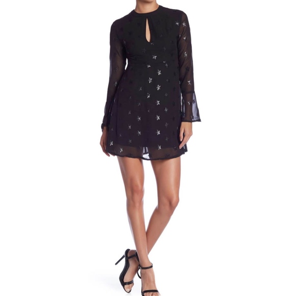 Romeo + Juliet Star Embroidered A-Line - Picture 2 of 7